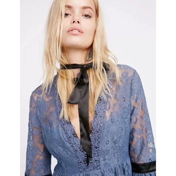 Free People Gilded Lace Victorian Mini Dress Dusty Blue Small P - Picture 3 of 15